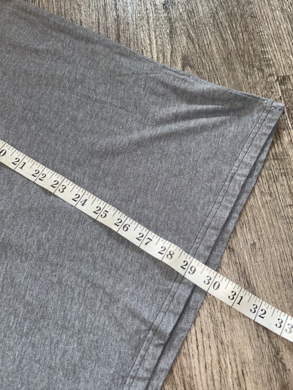 The North Face Long Sleeve Shirt Gray Logo Tee Men’s Medium - Picture 7 of 7